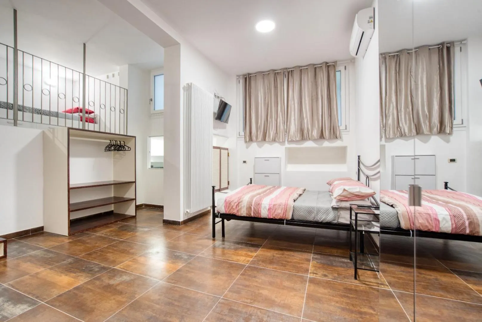 Italianflat - Subway Milano Hotel 0*, Milan Italy