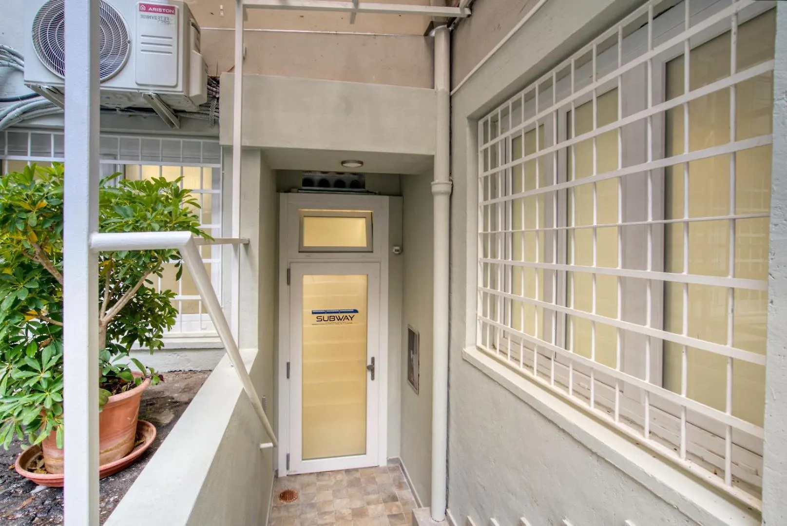 Italianflat - Subway Milano Hotel Guest house Milan